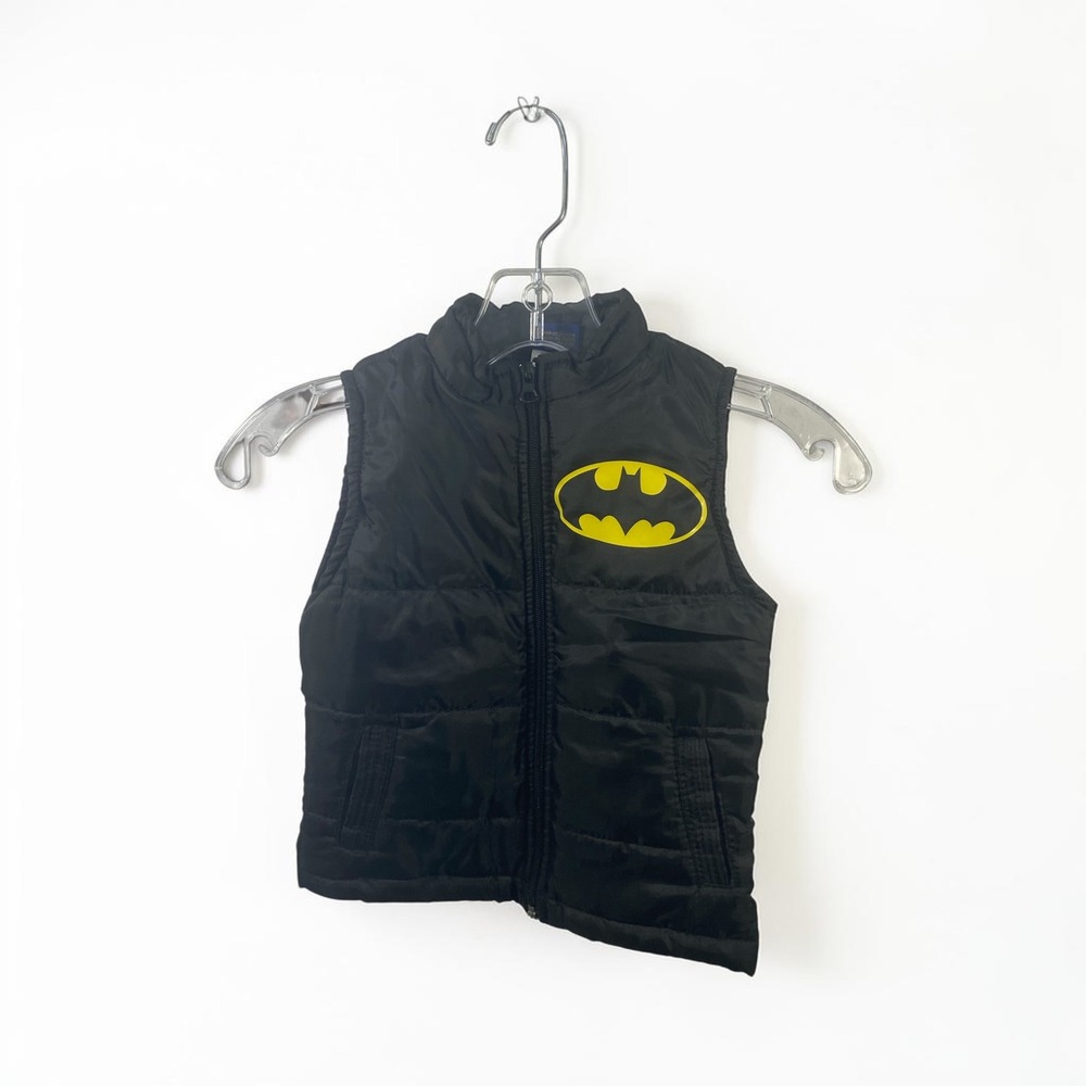 Batman Boys Black Puffer Vest Yellow Bat Logo Size 3T